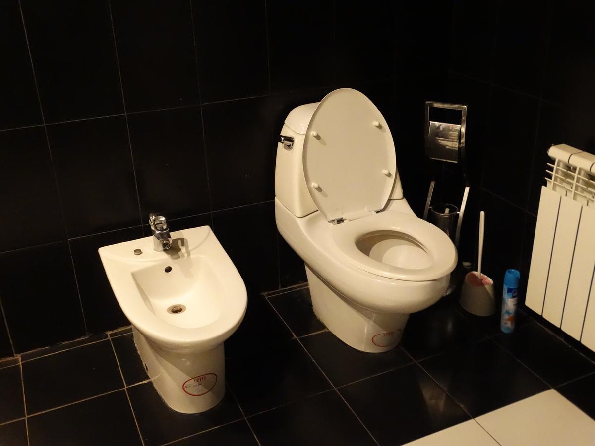 Destiny 1 Hostel 예레반 외부 사진